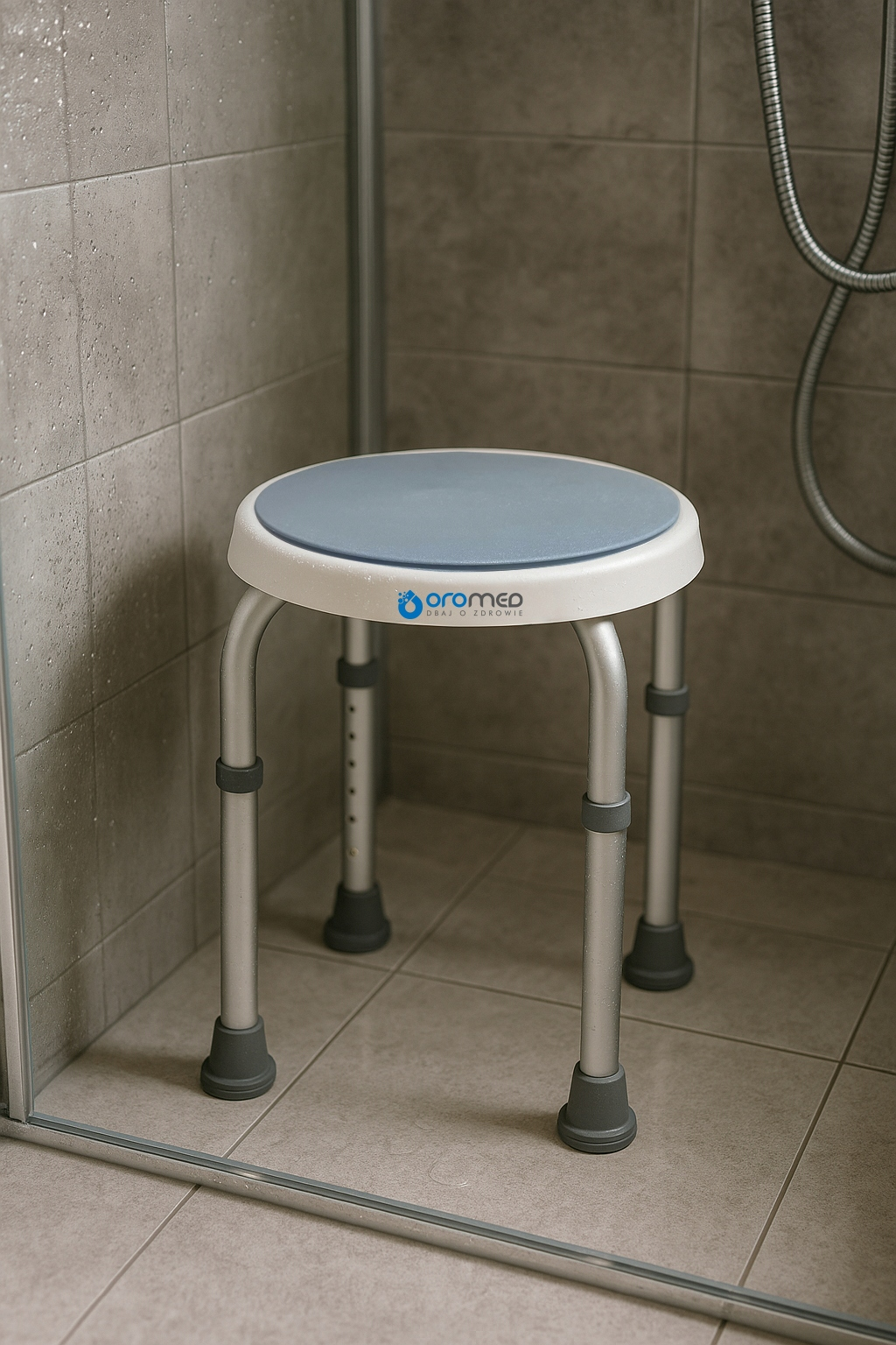 Obrotowy taboret prysznicowy 360° Oromed
