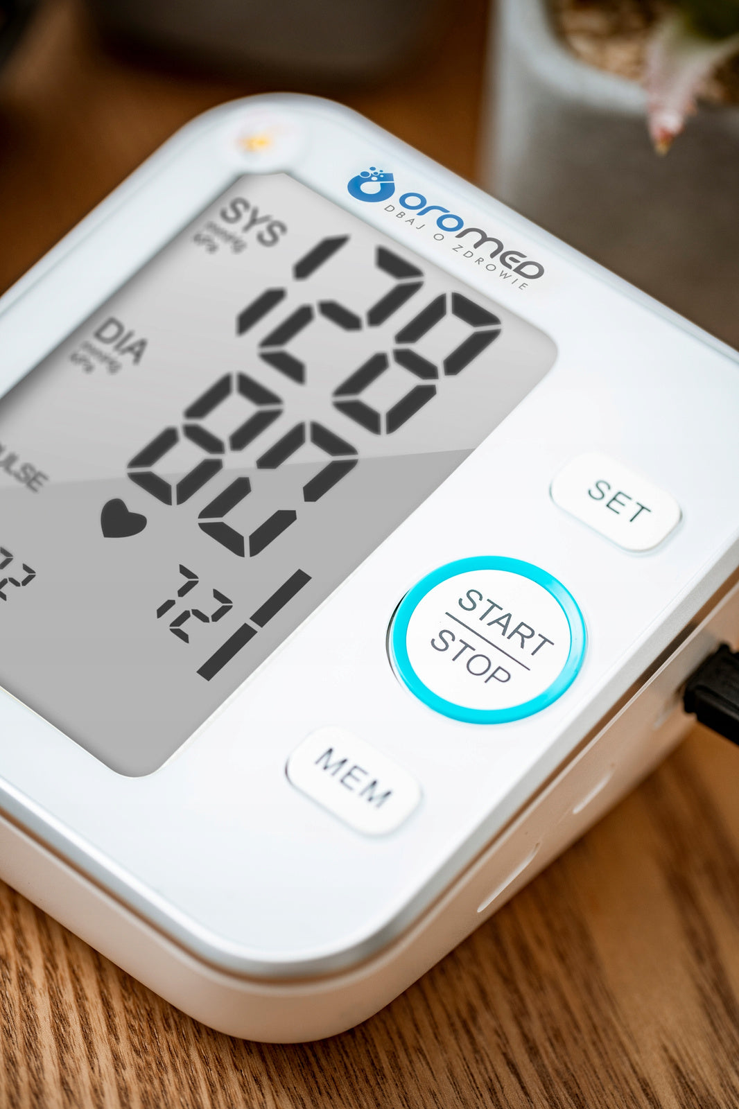 OROMED ORO-N6 BASIC – ciśnieniomierz naramienny elektroniczny z zasilaczem